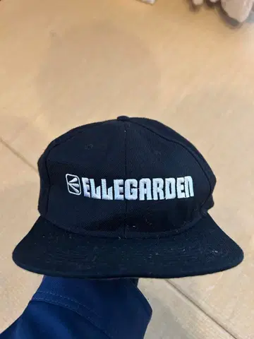 단종품 ELLEGARDEN 블랙 캡