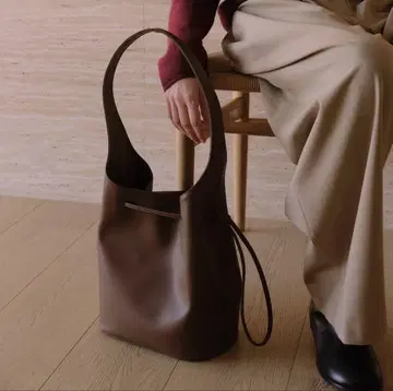 ROH SEOUL/숄더백/브라운