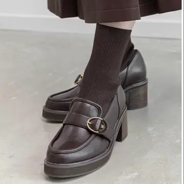 란다 로퍼 디자인 니트 도킹 부츠