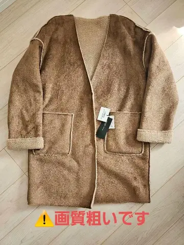 택 포함 새상품 titivate 무스탕 코트 리버서블