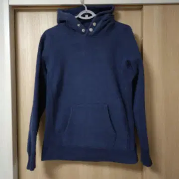 Champion 리버스 위브 WINDSTOPPER 네이비 페이드