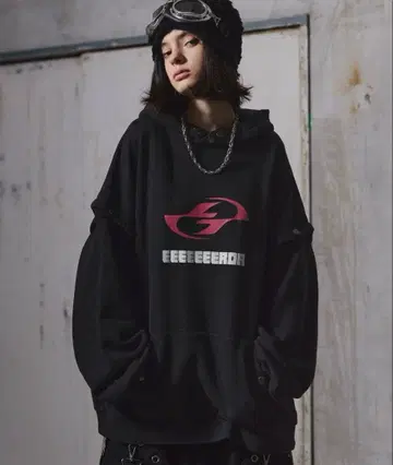 2way 암 버튼 빈티지 하이 기믹 로고 자수 후드티 [ ERAR ]