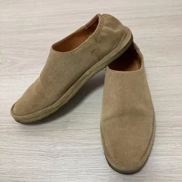 [ BEAMS ] 베이지 스웨이드 슬립온