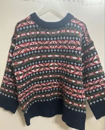 노르딕 무늬 오버 사이즈 니트