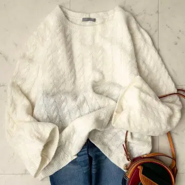 새상품급 띠어리 럭스 크루넥 풀오버 케이블 니트 아이보리