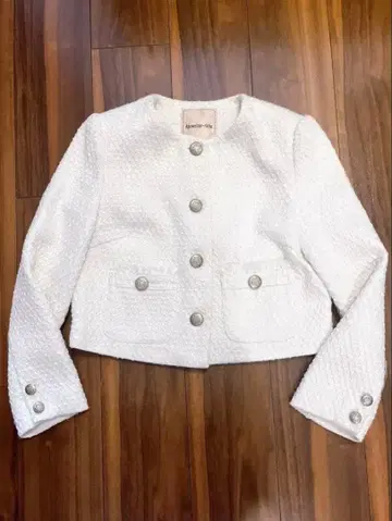 아푸와이저 리셰 노카라 트위드 자켓 화이트