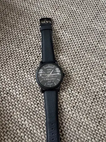 엠포리오 아르마니 손목시계