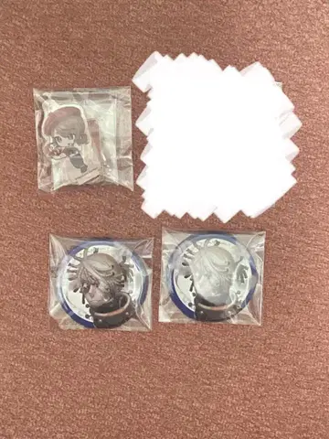 제5인격 identity v 화가 죄수 아크릴 스탠드 캔뱃지