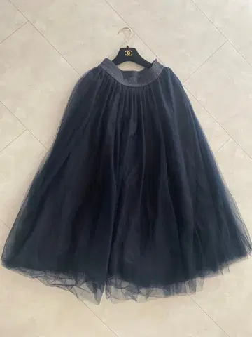 네이비 튤 플레어 스커트 택 포함