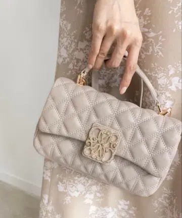 RANDA 2WAY 모노그램 비쥬 퀼팅 백 베이지