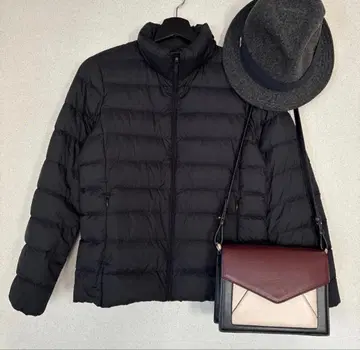 [ 새상품급 ] UNIQLO 유니클로 울트라 라이트 다운 자켓 M 사이즈