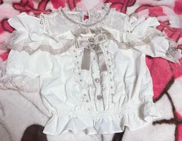 LIZLISA 오픈 숄더 프릴 블라우스 핑크 화이트