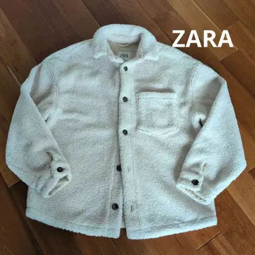 ZARA 릴랙스핏 보아 자켓