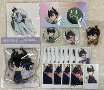 니지산지 EN 렌조트 폴라로이드풍 카드 캔뱃지 아크릴 스탠드 굿즈