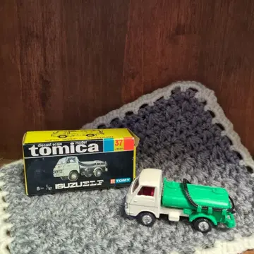 토미카 ISUZU ELF 미니카 블랙 상자