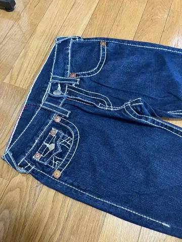 트루릴리젼 데님 BIG T 28 x 33