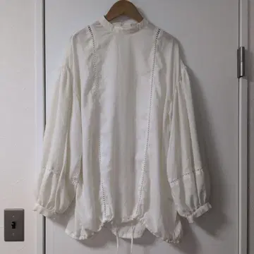 블럼스 blurhms 블라우스 자수 레이스 셔츠