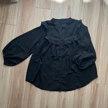 JEANASSIS 블랙 프릴 블라우스 스모크 블라우스 쉬폰