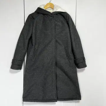 [새상품급] 그레이 후드 부착 롱 코트 M 사이즈