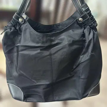 애니에스 베이 나일론 블랙 숄더백