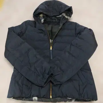 BLUE LABEL CRESTBRIDGE 네이비 다운 자켓