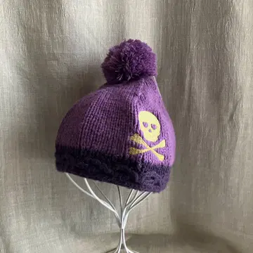 chiemsee / 모자 꽁지 니트 모자 스컬 자수 헤이세이 갸루 그런지