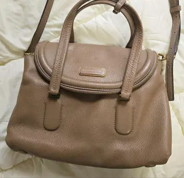 베이지 가죽 숄더백