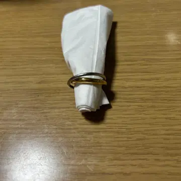 캘빈클라인의 이중 반지