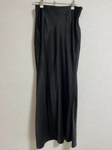 ur's 유어스 새틴 스커트