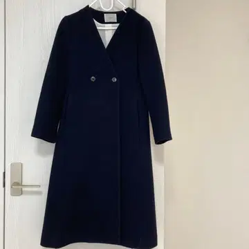 네이비 더블 버튼 롱 코트