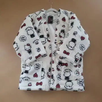 헬로키티 룸웨어 반텐 후와모코 화이트 레트로 새상품 미사용