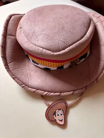 디즈니 토이스토리 햇 우디