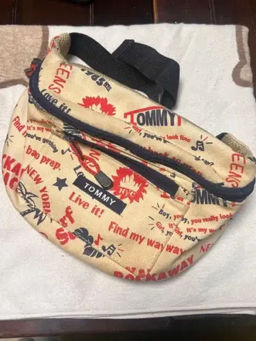 TOMMY 웨스트 파우치 숄더백