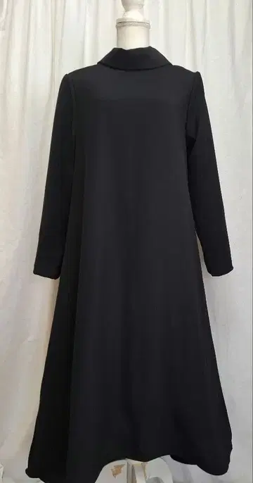 더블 크로스 백 플레어 원피스