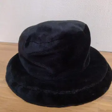 MOSCHINO 블랙 햇 약 30cm