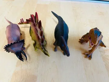 공룡 피규어 4체 세트