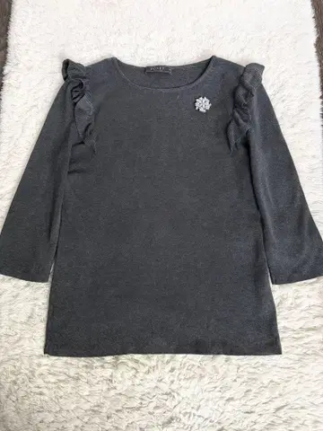 FOXEY 폭시 어깨 프릴 니트 다크 그레이 40