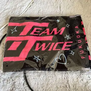 TEAM TWICE FUKUOKA 타월