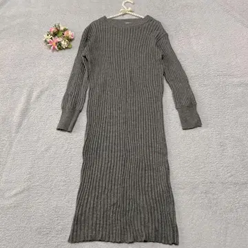 [세실 맥비] 리브 니트 롱 원피스 노움코어 크루넥