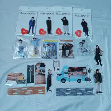 아재's 러브 리턴즈 아크릴 스탠드 룸 키링