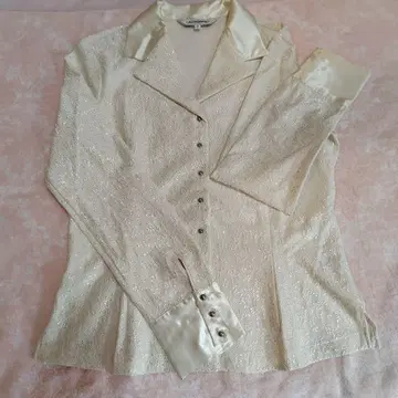 여성용 블라우스