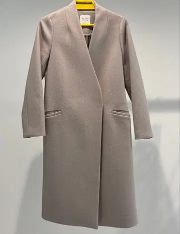 V넥 노카라 코트 / UNITED TOKYO