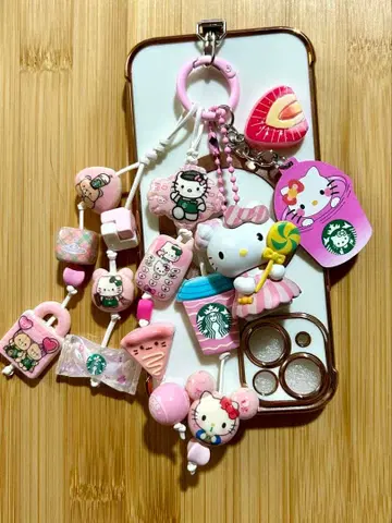 헬로키티 스벅 키링 세트