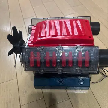 스템 넥스 V8 모델 엔진