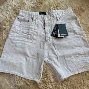 DSQUARED2 데님 숏팬츠 MUD799 사이즈 100