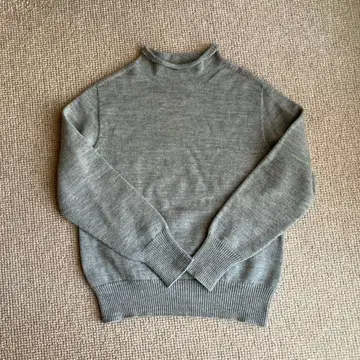 마가렛호웰 스웨터