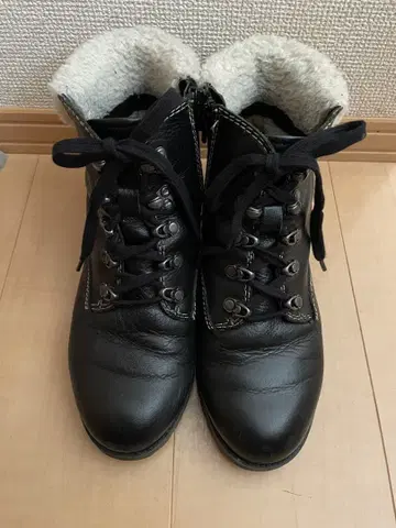 레이스업 숏부츠 블랙 24.0cm