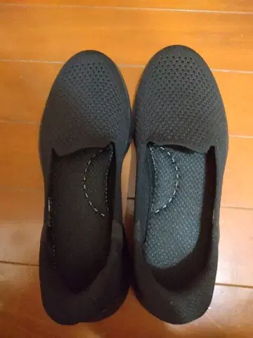 스케쳐스 슬립인 블랙 메쉬 슬립온