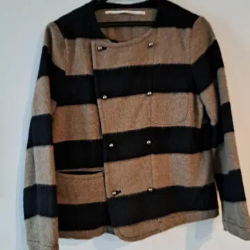 Regsista 노카라 자켓 블랙과 베이지 스트라이프 가을/겨울