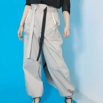 Eimee Law 드로스트 코쿤 밀리터리 팬츠 38